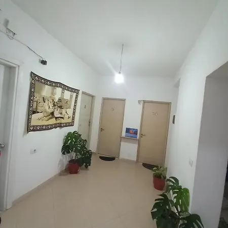 Lion'S Rooms *